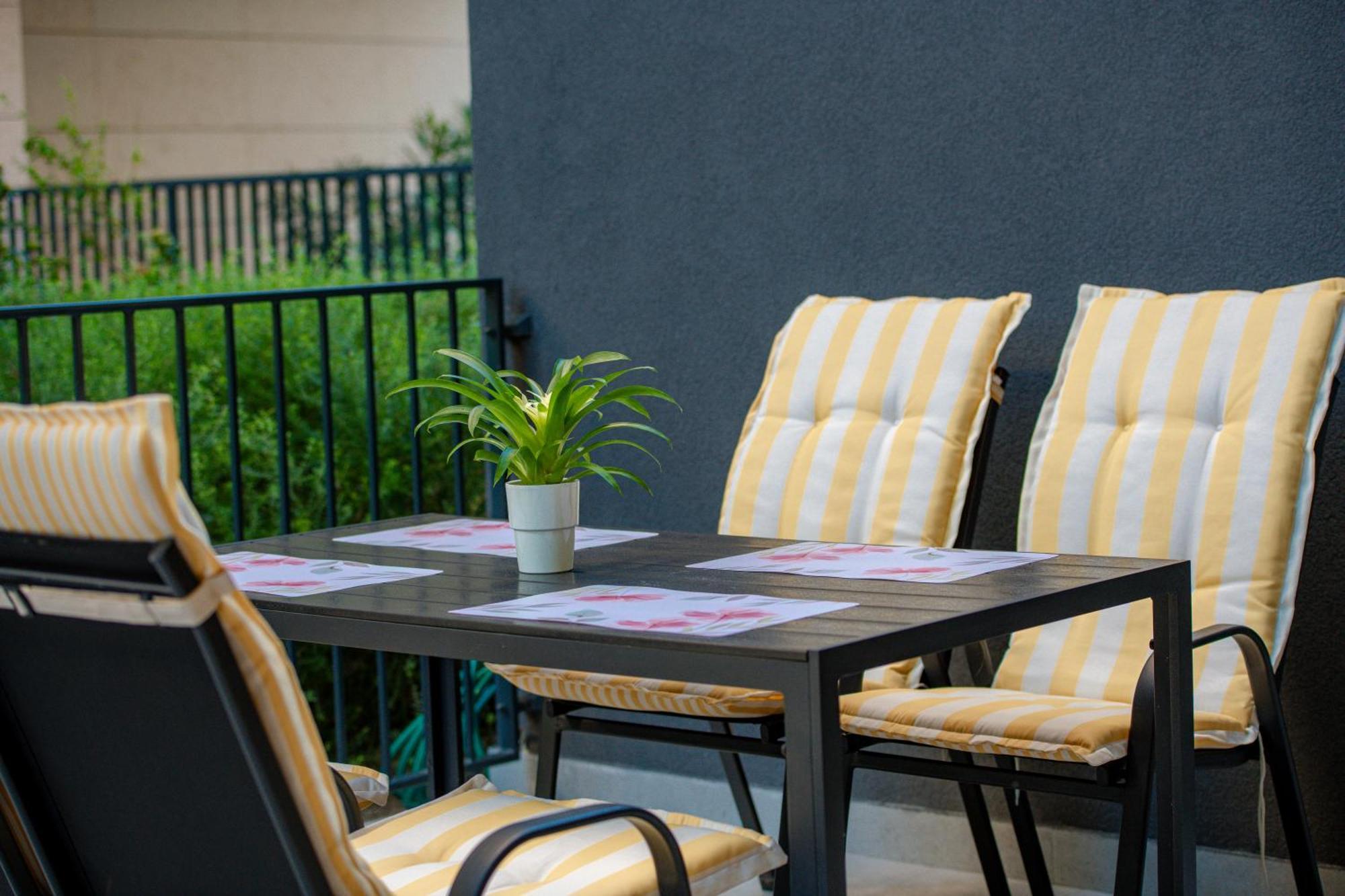 Lupo Gravosa Free Parking Apartment ดูบรอฟนิก ภายนอก รูปภาพ
